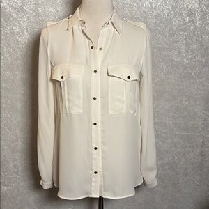 ZARA Long Sleeve Cream Loose Fit Shirt With Chest Pockets Size XS